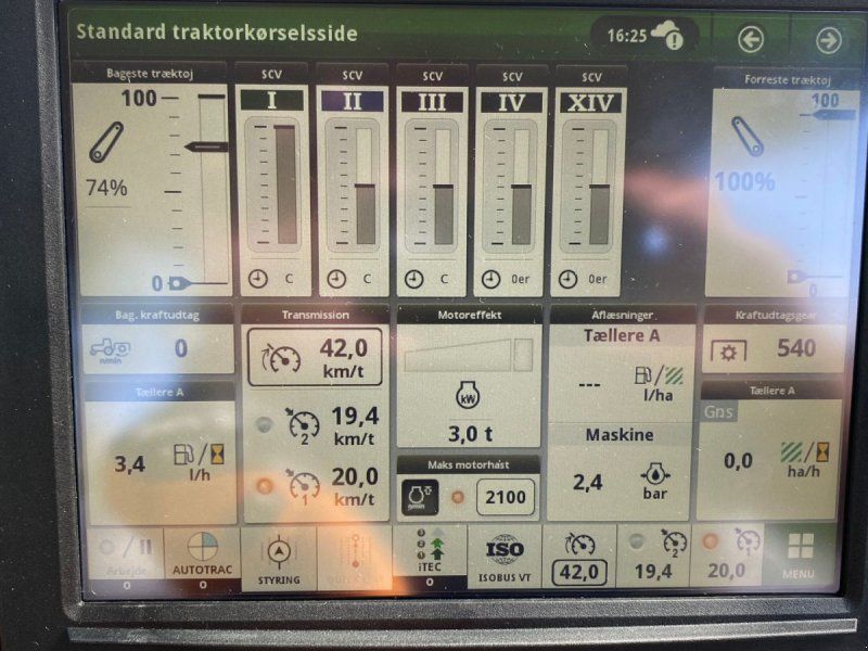 John Deere 6R 195
