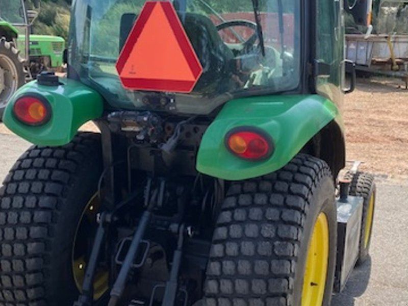 John Deere 3720