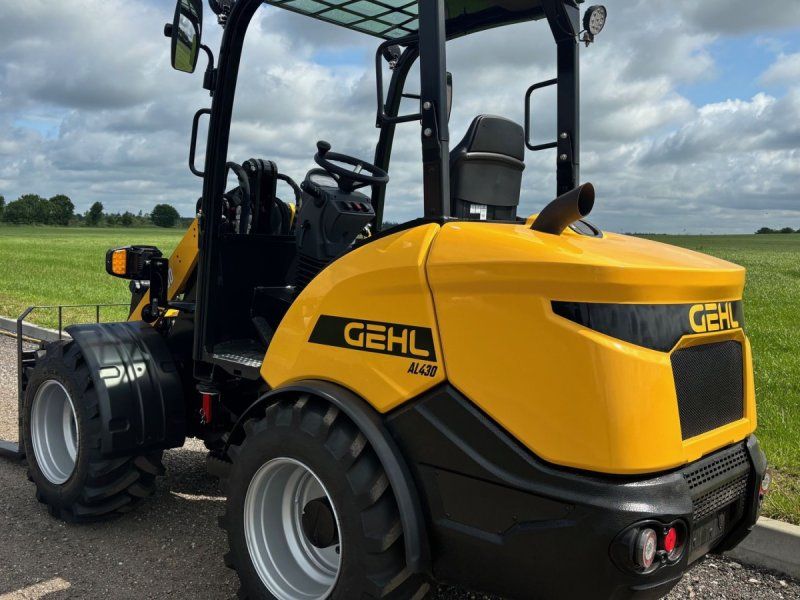 Gehl AL430