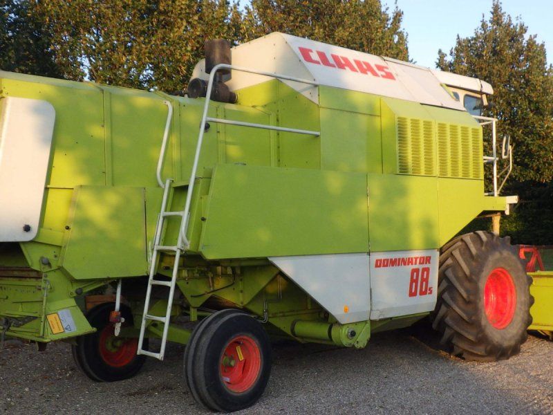 Claas Dominator 88S