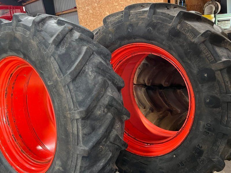 AP 520/85R42