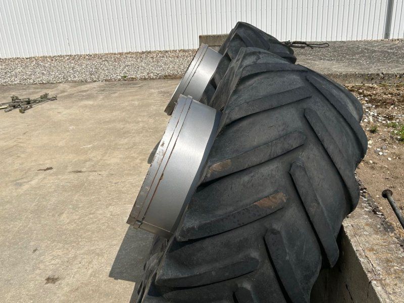 600/70R30 Tvillinghjul