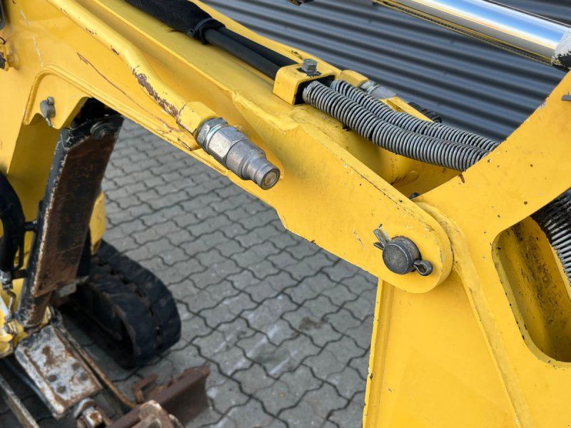 Yanmar SV08 Hurtig skifte og 3 skovle