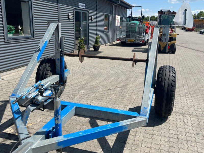Kabel  med hydraulisk løft.