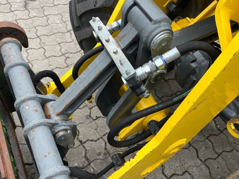 Weidemann 2070 LP skovl og gafler