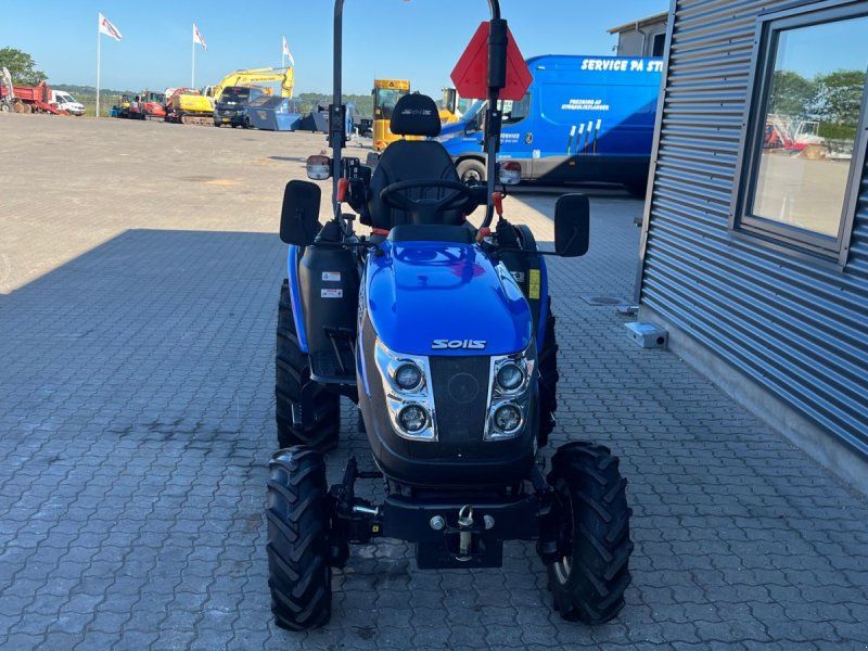 Solis S26 Shuttle XL Fabriksny 26hk 4WD  med vendegear