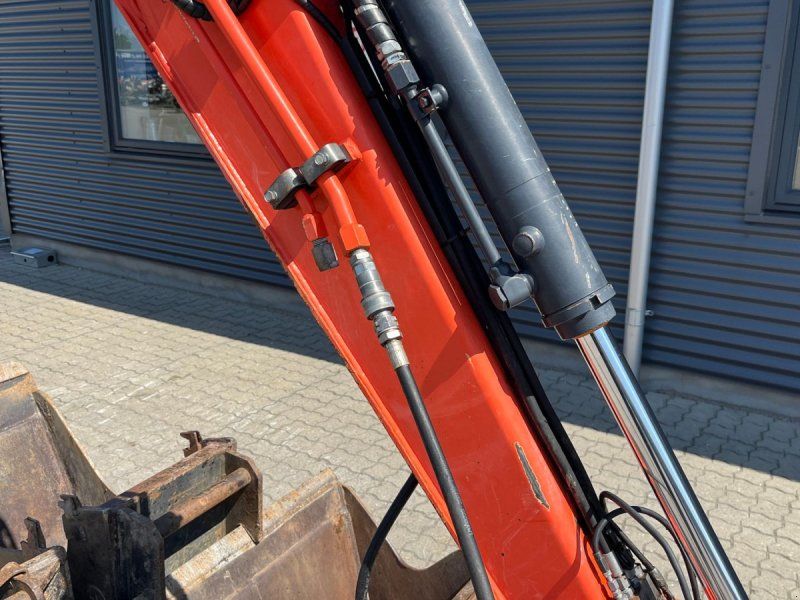 Kubota KX057-4 hydraulisk Hydrema fæste Kipbar planerskovl og 2 gravesk