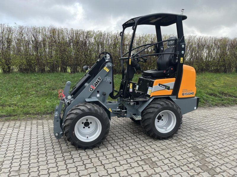 Giant G1500