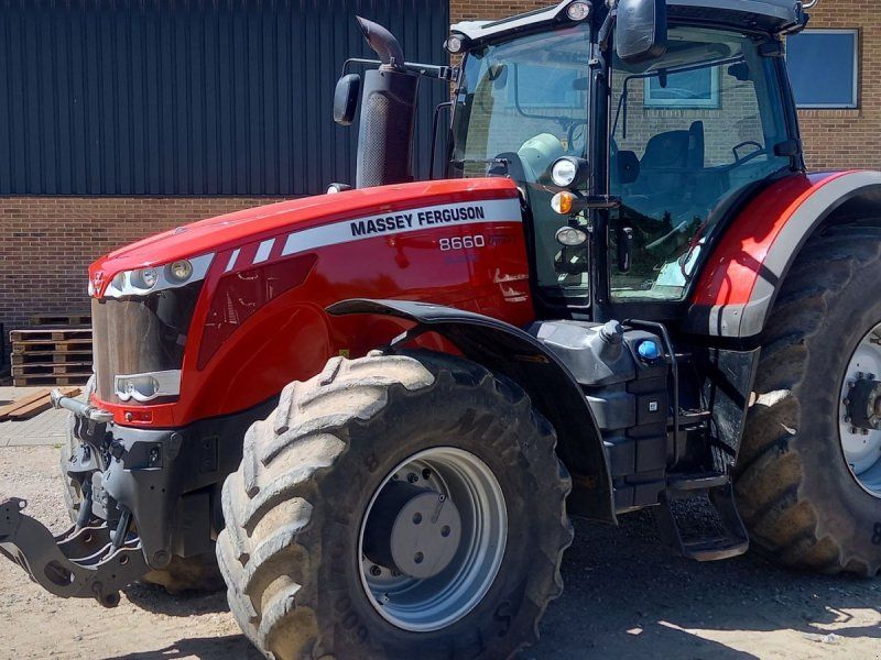 Massey Ferguson 8660 DYNA-VT