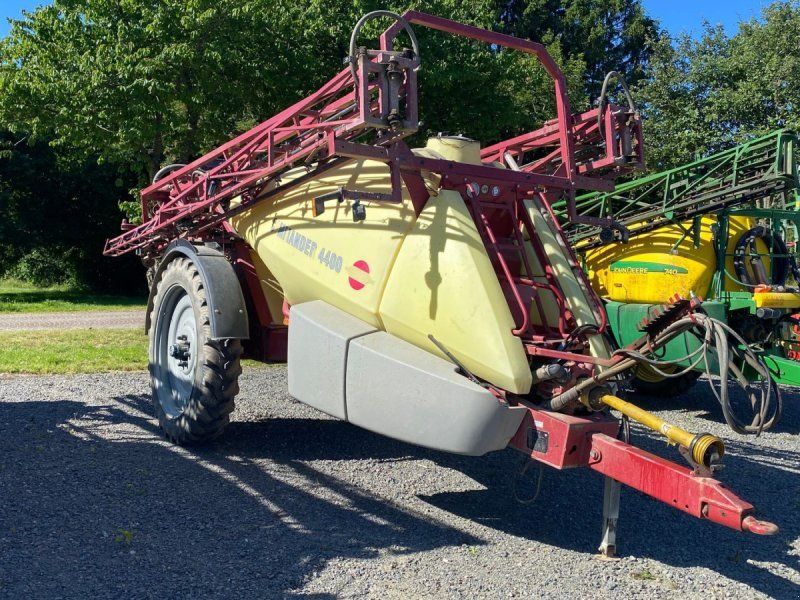 Hardi COMMANDER Commander 4400