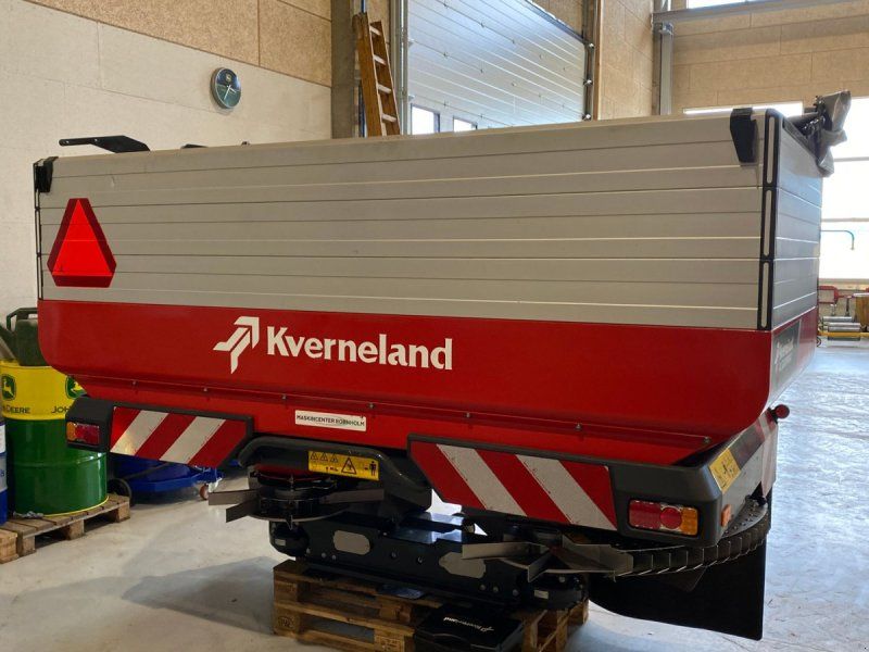 Kverneland acta TL 3900 GEOSPREAD acta TL Geo