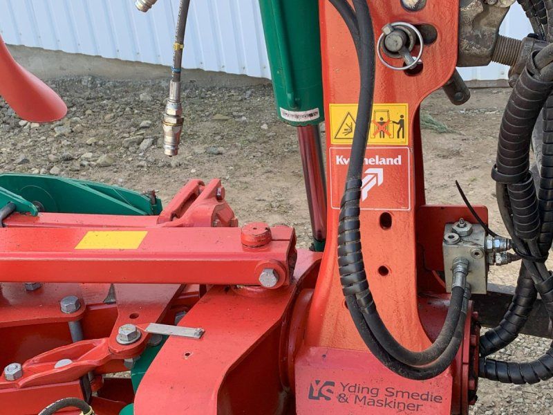 Kverneland 150S Variomat Hydr. 1.fure står som ny