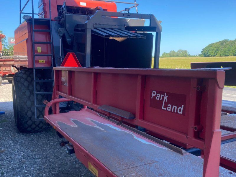 Massey Ferguson 2190 m/parkland vogn