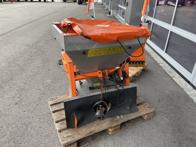 EcoTech Winterschlussverkauf Winteraktion Salzstreuer&Schneepflu