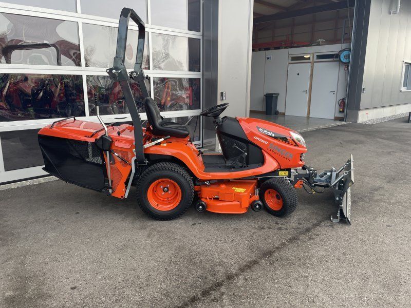 Kubota GR2120 mit Schneeschild hydraulisch, Winterdienst