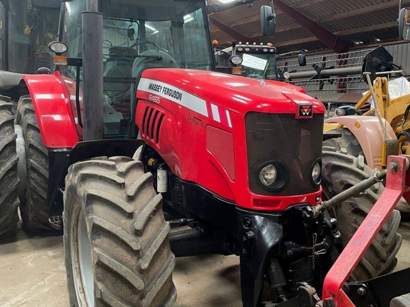 Massey Ferguson 6465 Dynashift med Frontlift
