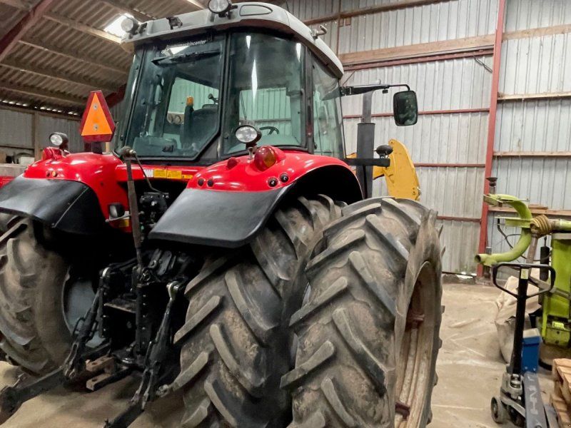 Massey Ferguson 6465 Dynashift med Frontlift