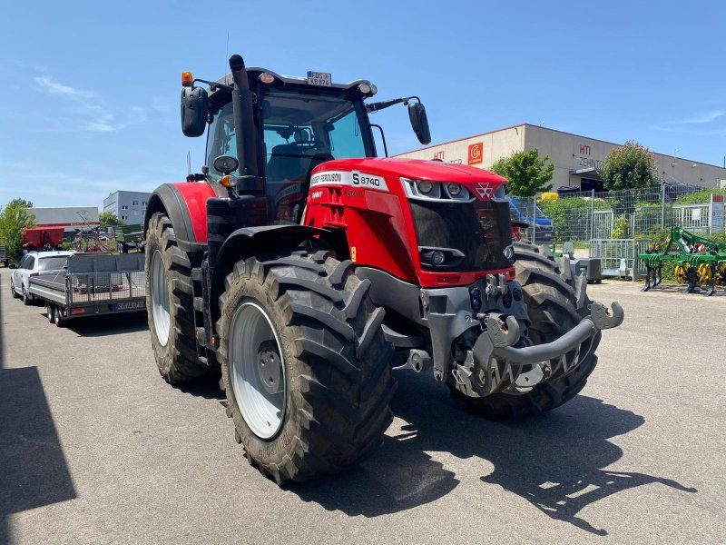 Massey Ferguson 8740 S Dyna VT Exclusive