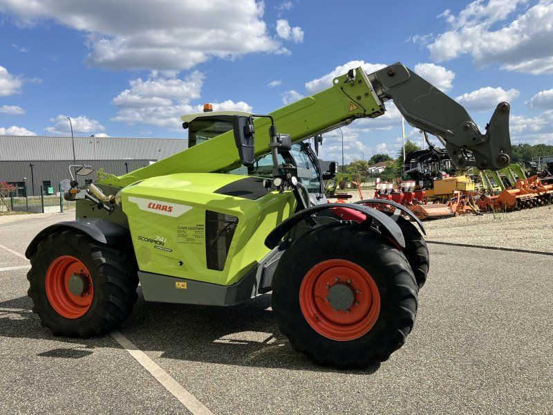Claas SCORPION 741 VP