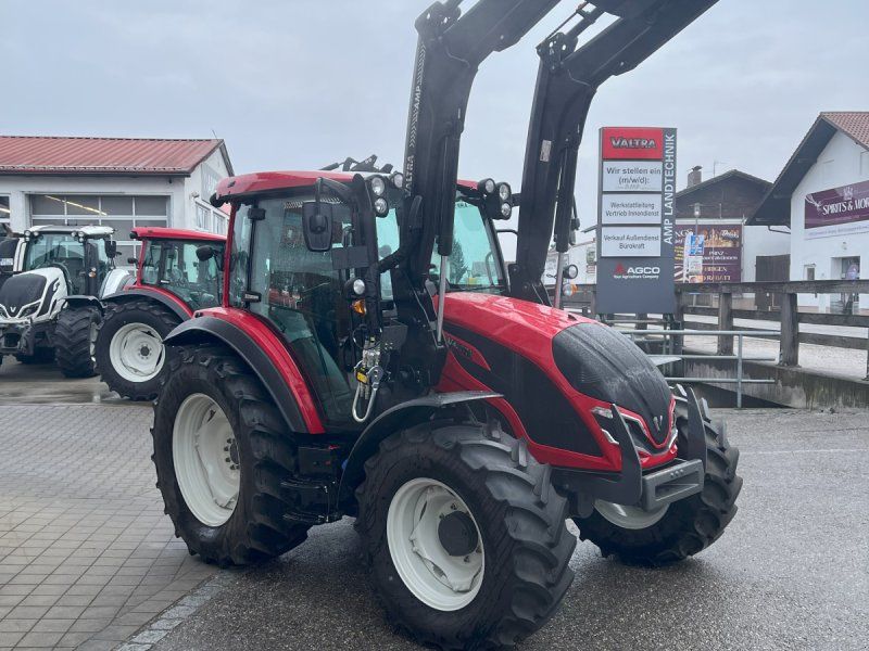 Valtra A75
