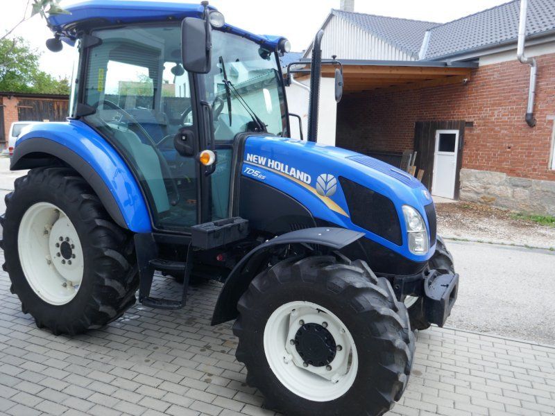 New Holland TD 5.65 Allrad mit Klimaanlage. Sehr guter Originalzustand!