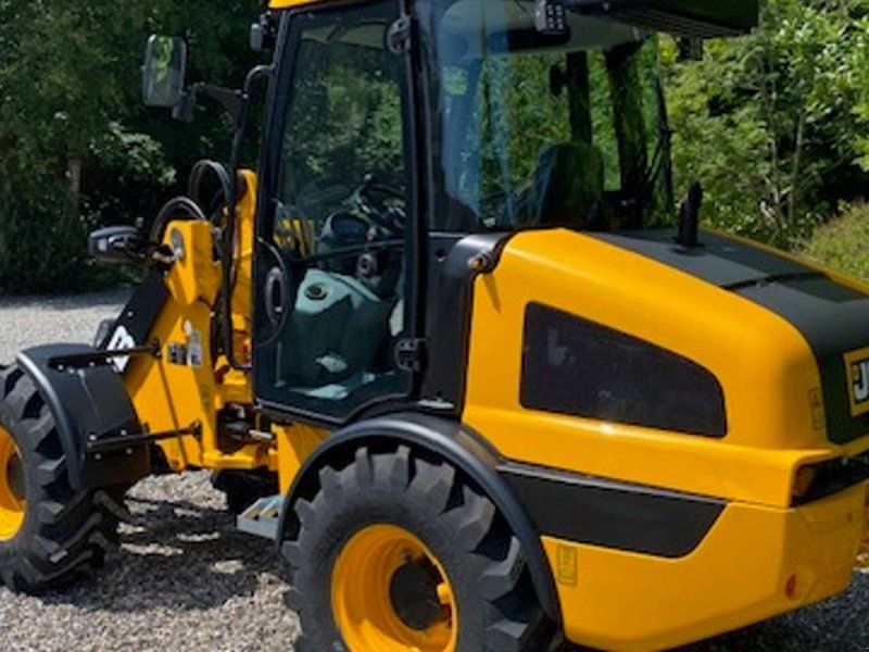JCB 407 m. aircondition og 35 km/t.