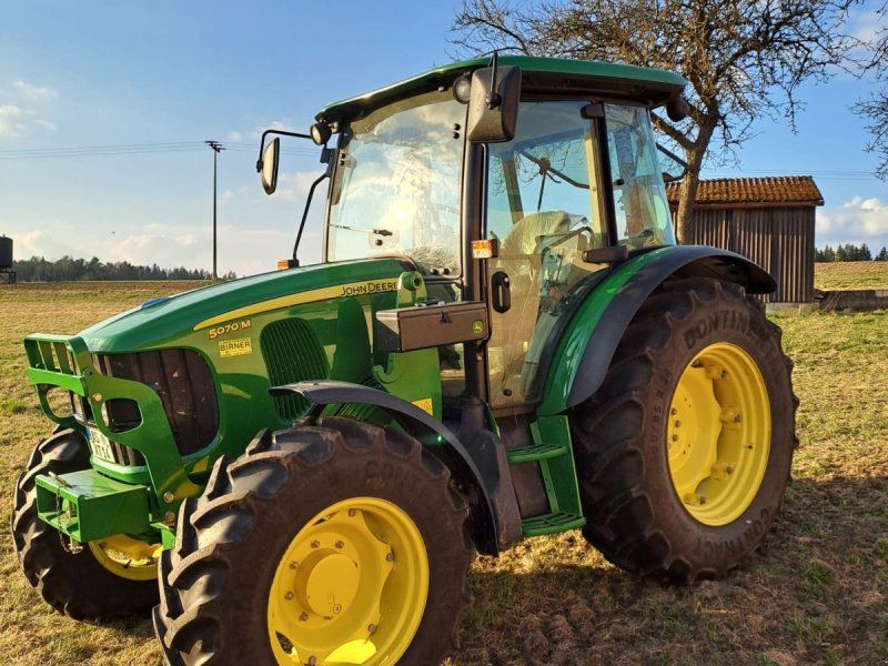 John Deere 5070M 48500€