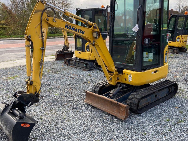 Komatsu PC16R-3HS