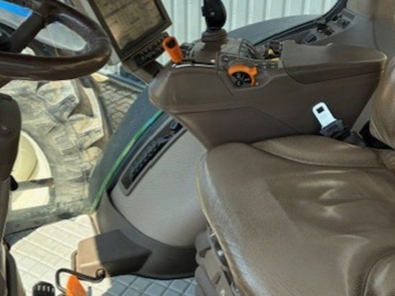 John Deere 7310R