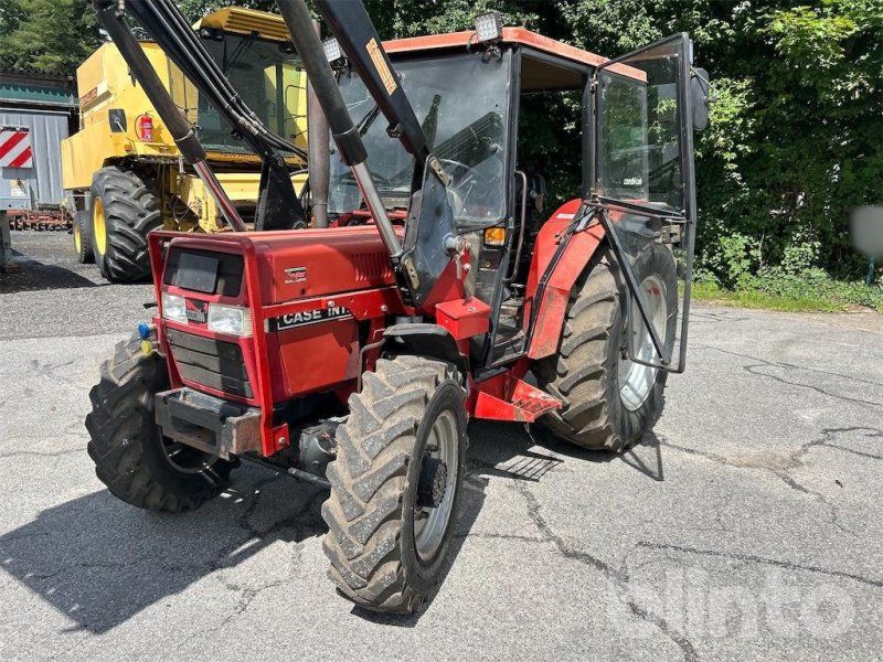 Case IH 640