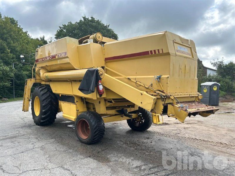 New Holland TX34