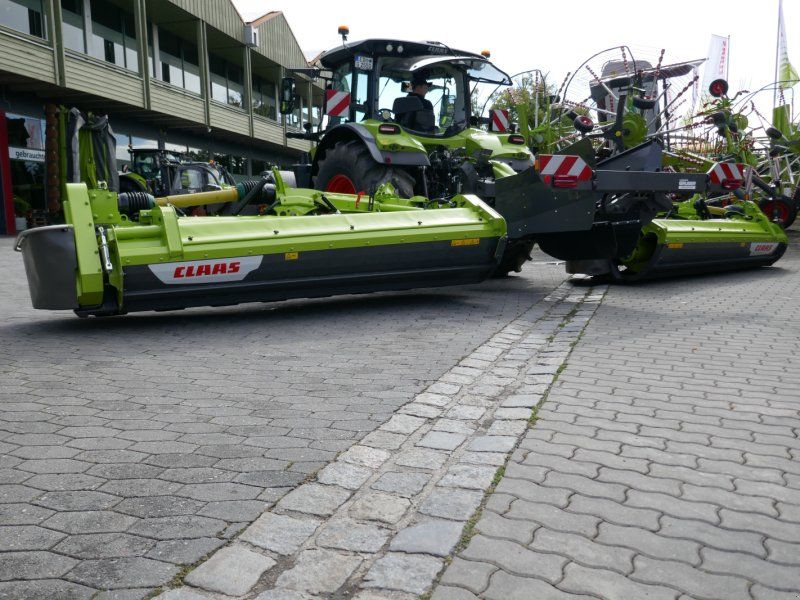 Claas Disco 9300 Direct Swather