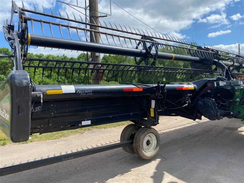 MacDon FD70 12 Meter FlDraper  SOLGT!!! John Deere adapter. 12 meter