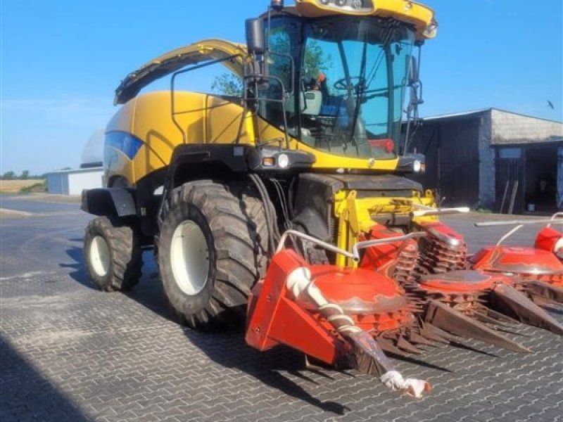 New Holland FR 9040 Incl Majsbord. Ring til Ulrik for mere info på 40255544.