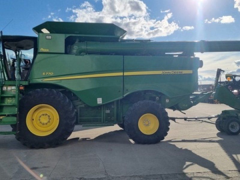 John Deere S770 VI GIVER 50 TIMERS HØSTGARANTI I DK!!! INCL Skærebord 630