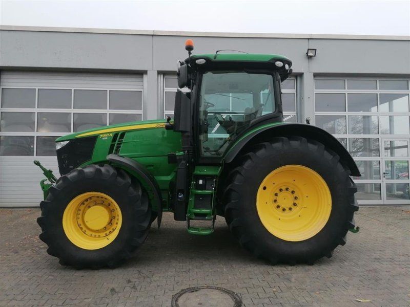 John Deere 7310R Front PTO. GPS. Auto Steer aktiveret. Foraksel og førerhus