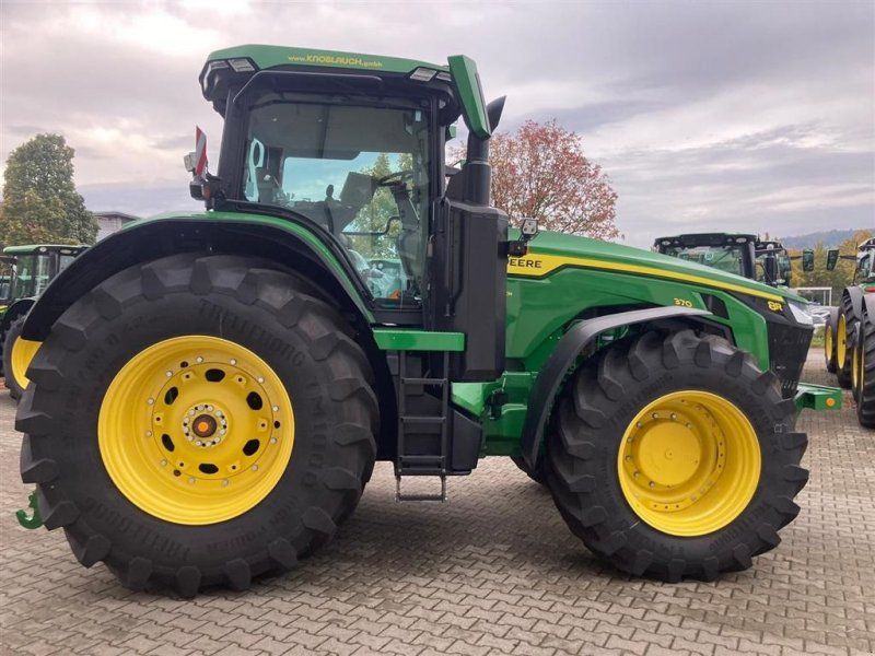 John Deere 8R370 Ring til Ulrik for mere info på 40255544. Jeg snakker Jysk