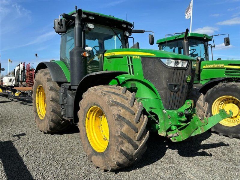 John Deere 7310R Front PTO og lift. GPS ready. Affjedret foraksel og kabine