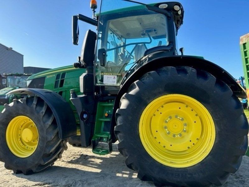 John Deere 6250R Ultimate Edition Front lift. Command arm. Sektionskontrol.