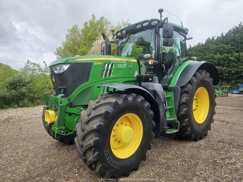 John Deere 6215R Front PTO. Front Lift. Affjedret foraksel og kabine. Power