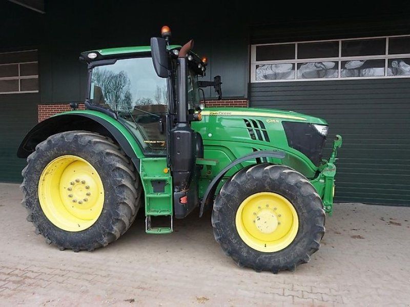 John Deere 6215R Front PTO. Front Lift. Premium Edition. GPS. StarFire 3000