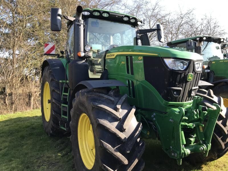 John Deere 6R250 SOLGT!!! SOLD!!! Den nyeste 6R model. Command Arm. Command