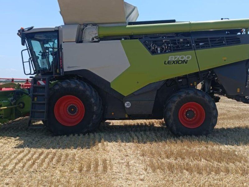 Claas Lion 8700 INCL Vario 1080 skærebord. 5 x CEMOS! Meget ud