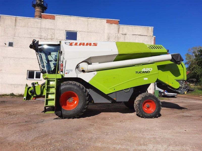 Claas Tucano 420 Fin lille mini Lion. RYSTER. Med skærebord C5