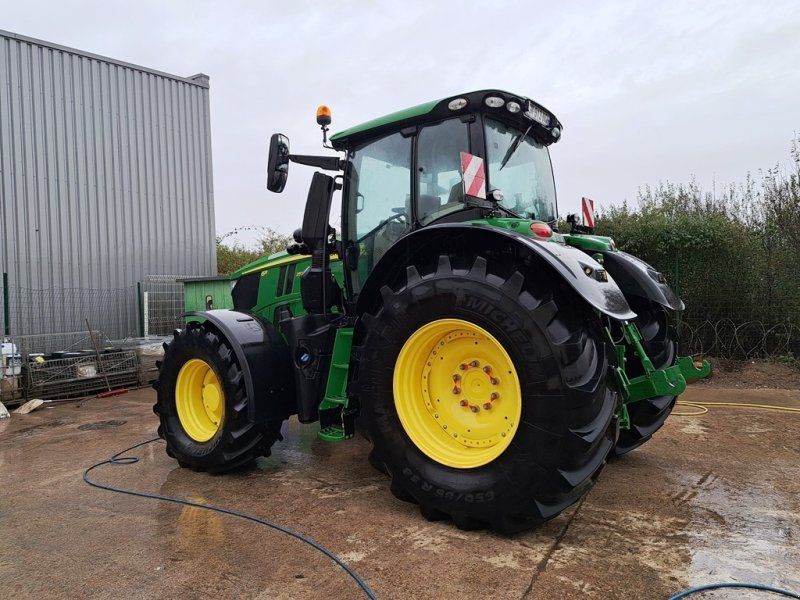John Deere 6R250 Front PTO. Sections Control. AutoTrac GPS klar. Command Ar