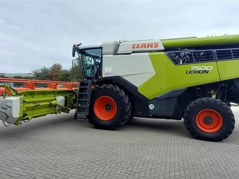 Claas Lion 7500 VI GIVER 50 TIMERS HØSTGARANTI I DK!!! Incl. Skærebo