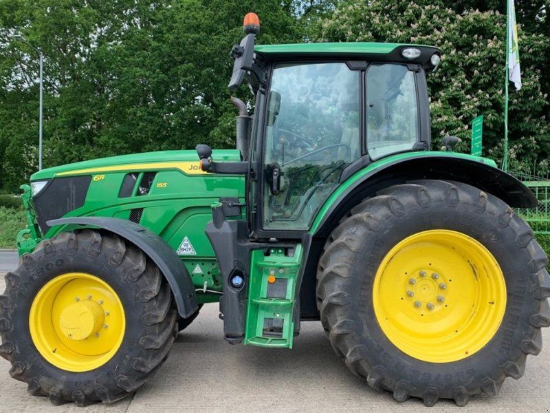 John Deere 6R 155 Front PTO Luft og hydraulik bremser. Front PTO. GPS ready
