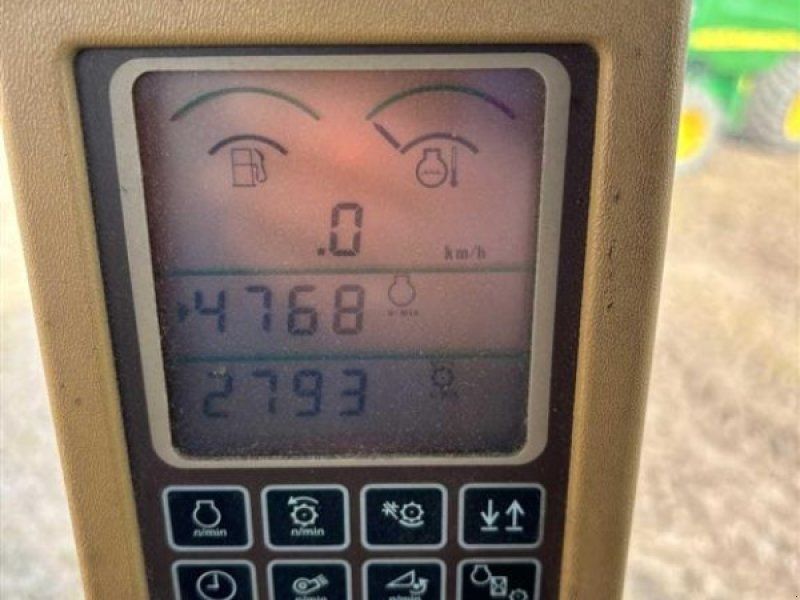 John Deere 9880 STS SOLGT!!! 4WD. GPS. Auto Pilot .Incl. 6,3 m. skærebord o