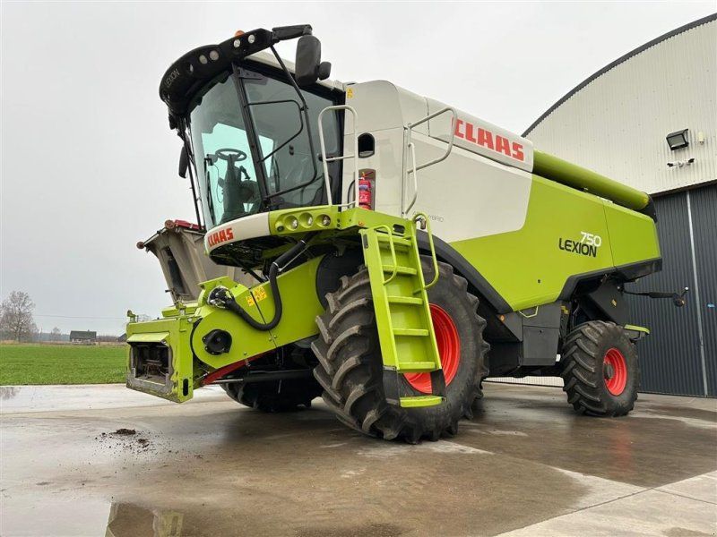 Claas LION 750 VI GIVER 50 TIMERS HØSTGARANTI I DK!!! Incl. Vario 90