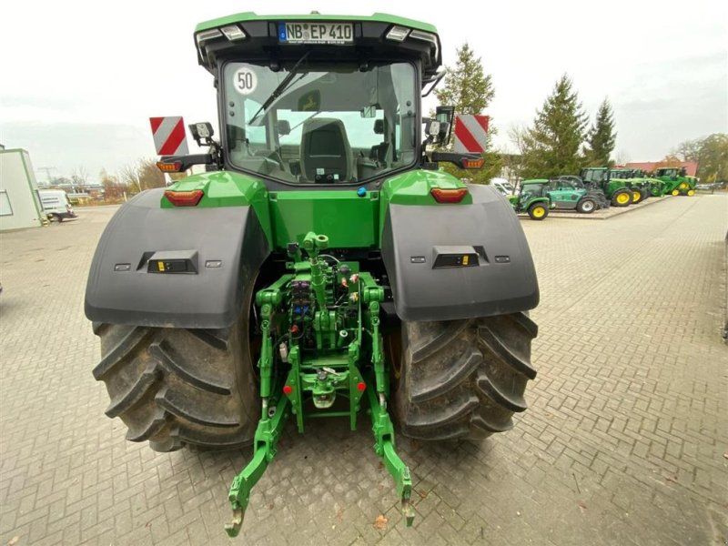 John Deere 8R410 eAutoPowr™. 1.275 timer. Ring til Ulrik for mere info på 4